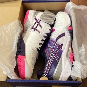 Womens ASICS GEL Resolution 6 Court Shoes